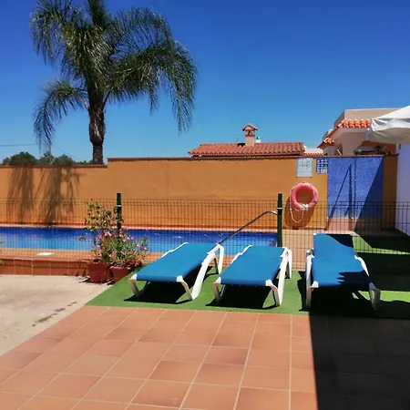 Casa Paqui Solo Familias O Parejas Feriehus Conil De La Frontera