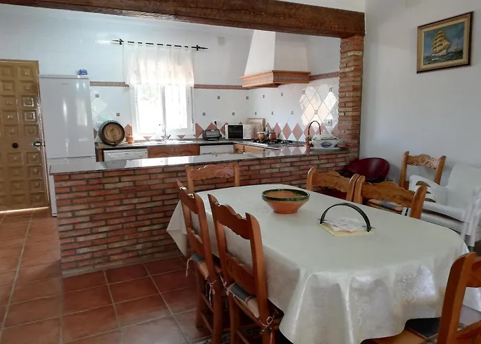 Casa Paqui Solo Familias O Parejas *